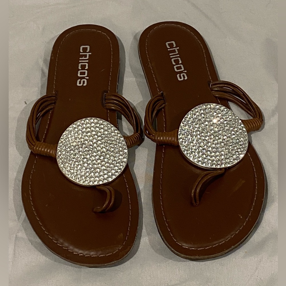 Chico’s Silver Stamped Metal Sandals size 8